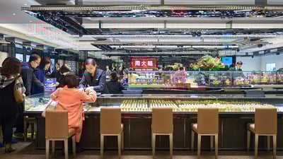 1280-A-Chow-Tai-Fook-store-in-Hon-Hong-credit-shutterstock_490417510