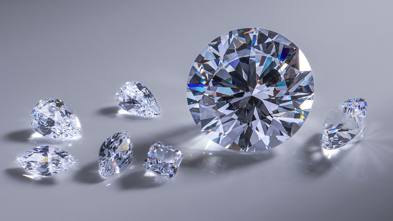 1280-Loose-polished-diamonds-credit-shutterstock_2674668787