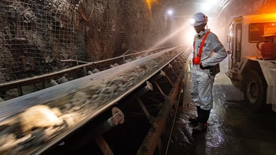 1280-Petra-Diamonds-Finsch-mine-conveyor-belt
