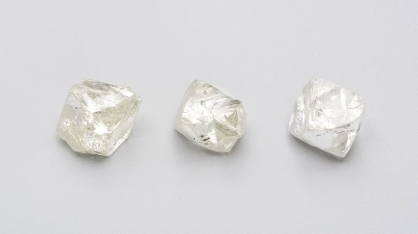 1280-Rough-diamonds-credit-Alrosa