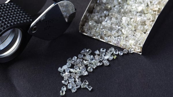 1280-Rough-diamonds-credit-Shutterstock-1