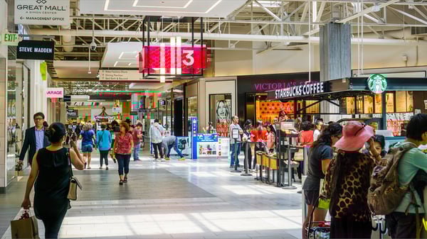 1280x720 People at a shopping mall in Milpitas, California credit shutterstock_1106925260