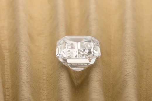 Artcurial 17.5ct diamond 