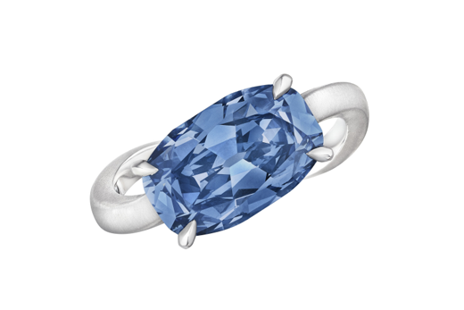 Blue Diamond Nabs $5.5M at Christie's New York Sale 520x347